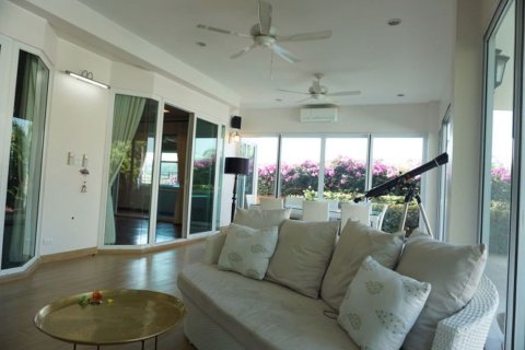 Дом в Чиангмае, Таиланд с 7 спальнями  № 160076 - фото 19