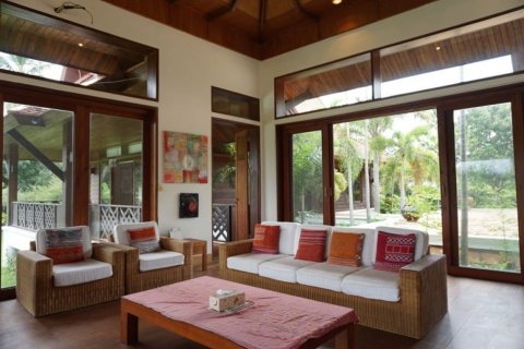 House in Chiang Mai, Thailand 5 bedrooms № 160078 - photo 8