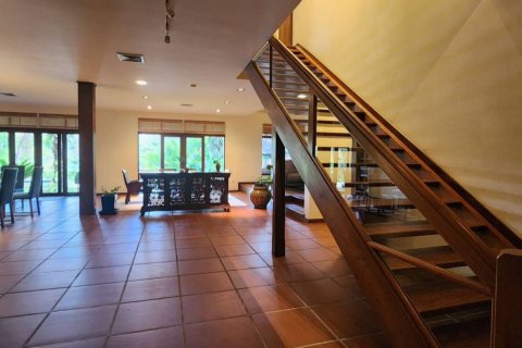 House in Chiang Mai, Thailand 3 bedrooms № 160072 - photo 19