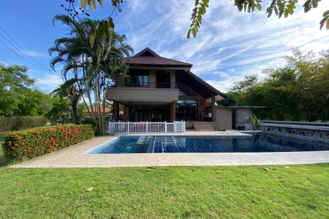 Maison à Chiang Mai, Thaïlande 2 chambres № 160073