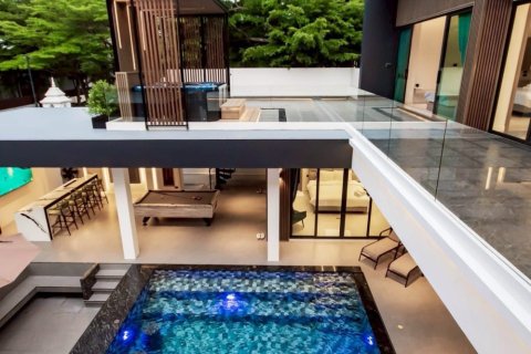 Вилла в Паттайе, Таиланд с 7 спальнями  № 159115 - фото 7