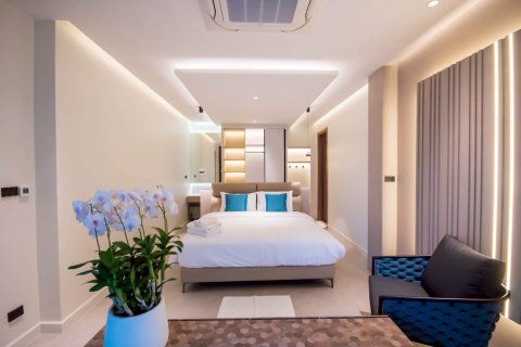 Вилла в Паттайе, Таиланд с 7 спальнями  № 159115 - фото 2