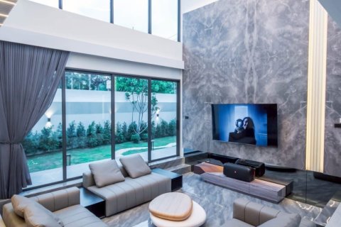 Вилла в Паттайе, Таиланд с 7 спальнями  № 159115