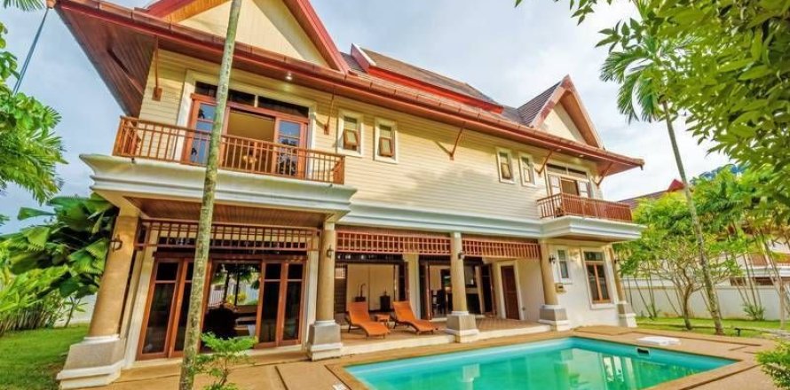 Villa à Phuket, Thaïlande 4 chambres № 159114