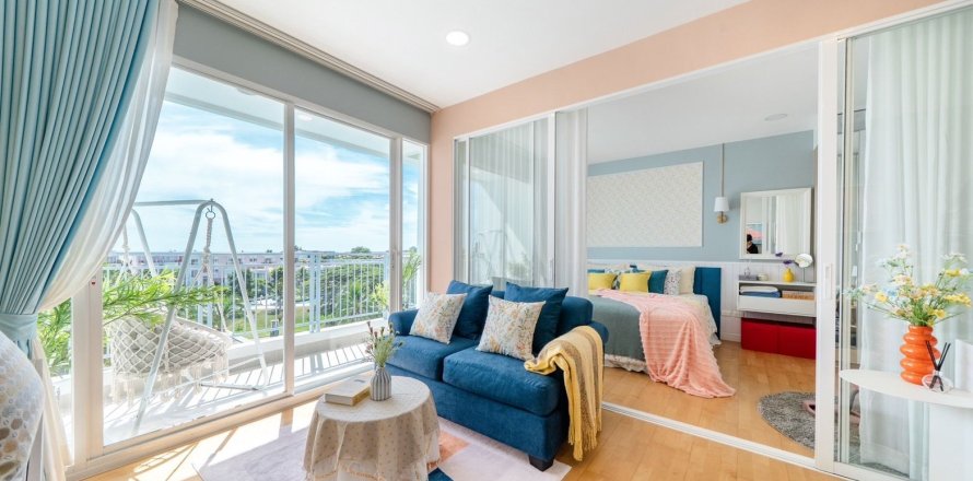 Studio in the Condo in Cha-am, Thailand  № 159116