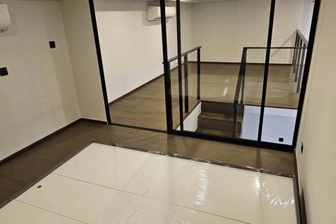 Кондоминиум с 2 спальнями в Банг Раке, Бангкок, Таиланд № 159120 - фото 12