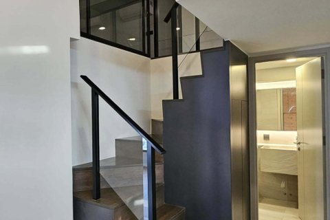 Кондоминиум с 2 спальнями в Банг Раке, Бангкок, Таиланд № 159120 - фото 9