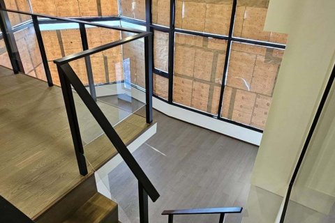 Кондоминиум с 2 спальнями в Банг Раке, Бангкок, Таиланд № 159120 - фото 2