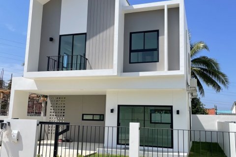 House in Phuket, Thailand 3 bedrooms № 140803 - photo 3
