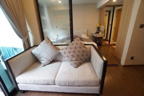 Studio dans le Condo à Pathum Wan, Bangkok, Thaïlande  № 140798 - photo 7