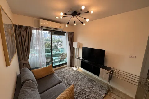 Кондоминиум с 2 спальнями в Клонг Тоэй, Бангкок, Таиланд № 171951 - фото 2