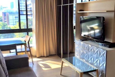 Studio dans le Condo à Watthana, Bangkok, Thaïlande  № 171949 - photo 2