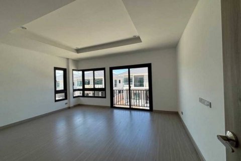 House in Pattaya, Thailand 4 bedrooms № 134504 - photo 4