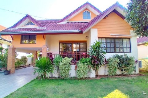 House in Pattaya, Thailand 3 bedrooms № 222959