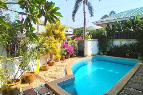 Haus in Pattaya, Thailand 3 Schlafzimmer № 222961 - Foto 2