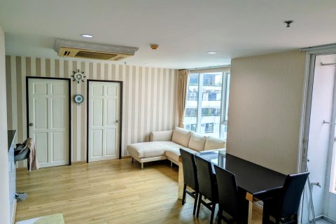 Condo in Watthana, Bangkok, Thailand, 2 bedrooms  № 159006 - photo 7