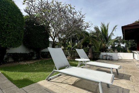 Вилла в Паттайе, Таиланд с 4 спальнями  № 154613 - фото 2