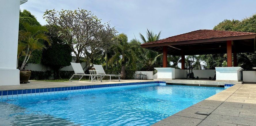 Вилла в Паттайе, Таиланд с 4 спальнями  № 154613