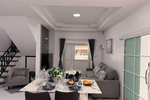 Вилла в Паттайе, Таиланд с 4 спальнями № 154614 - фото 16