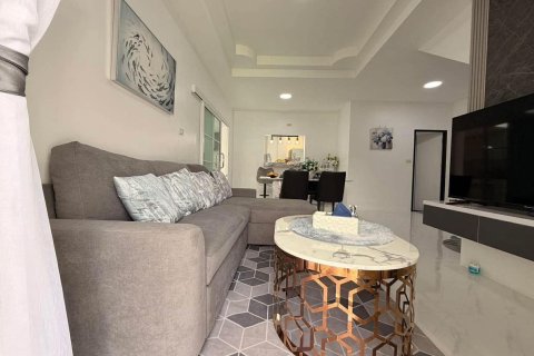 Вилла в Паттайе, Таиланд с 4 спальнями № 154614 - фото 17