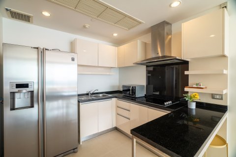 Condo in Khlong San, Bangkok, Thailand, 2 bedrooms  № 154617 - photo 10