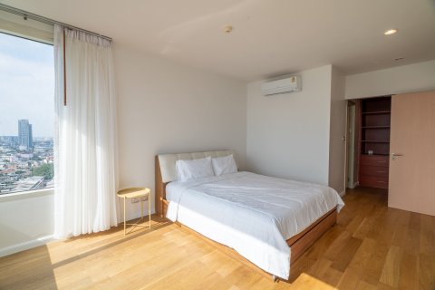 Condo in Khlong San, Bangkok, Thailand, 2 bedrooms  № 154617 - photo 13