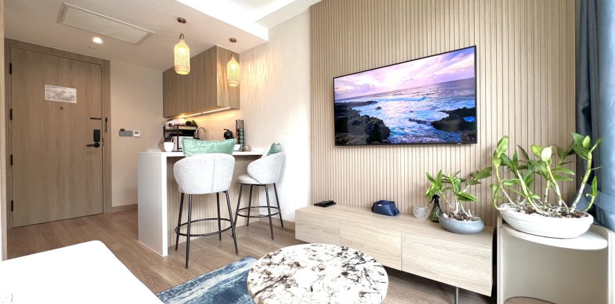 Studio in the Condo in Phuket, Thailand  № 154616