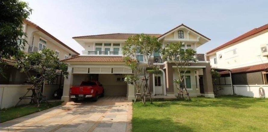 Maison à Prawet, Bangkok, Thaïlande 3 chambres № 170488