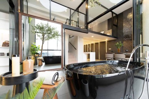 Duplex in Bangkok, Thailand 3 bedrooms № 166527 - photo 11