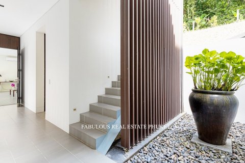 Villa in Pa Klok, Thailand 4 bedrooms № 179629 - photo 22