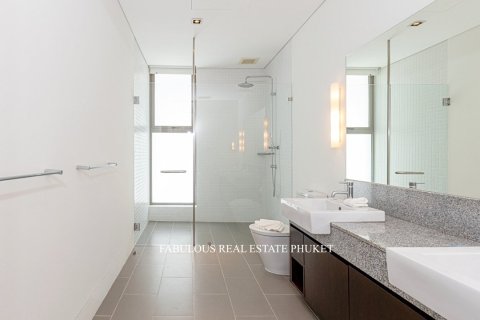 Villa in Pa Klok, Thailand 4 bedrooms № 179629 - photo 8