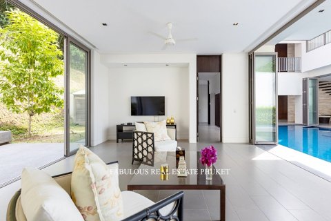 Villa in Pa Klok, Thailand 4 bedrooms № 179629 - photo 18