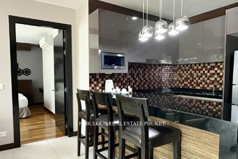 Condo in Bang Tao, Thailand, 2 bedrooms № 179626 - photo 14
