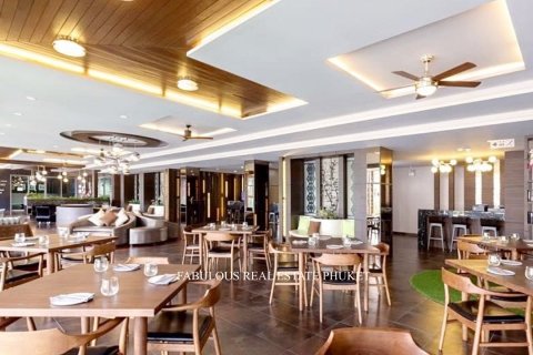 Condo in Bang Tao, Thailand, 2 bedrooms № 179626 - photo 13