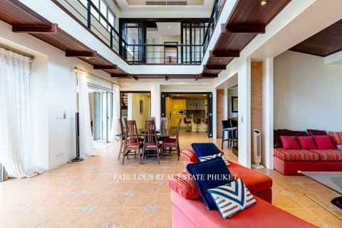 Villa in Pa Klok, Thailand 5 bedrooms № 179628 - photo 4
