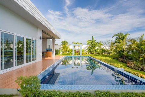 Villa à Hua Hin, Thaïlande 2 chambres № 165485 - photo 12