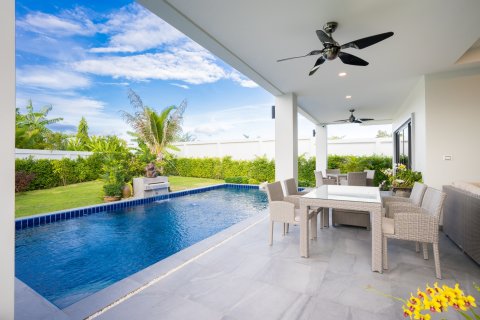 Villa à Hua Hin, Thaïlande 3 chambres № 165484 - photo 8