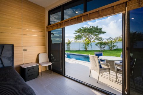 Вилла в Хуа Хине, Таиланд с 3 спальнями  № 165483 - фото 7