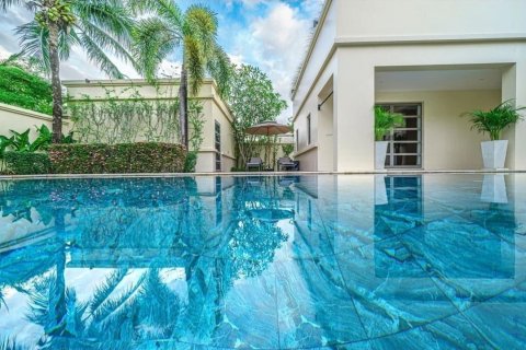 Вилла в Пхукете, Таиланд с 4 спальнями  № 137963 - фото 18