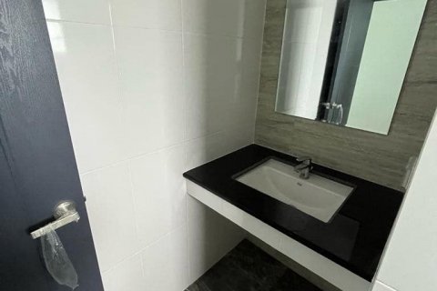 Вилла в Чиангмае, Таиланд с 5 спальнями  № 140081 - фото 13