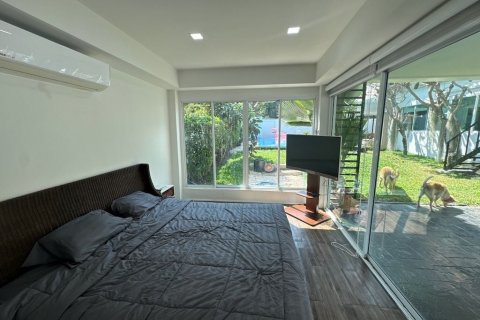 Villa in Hua Hin, Thailand 4 bedrooms № 140079 - photo 24