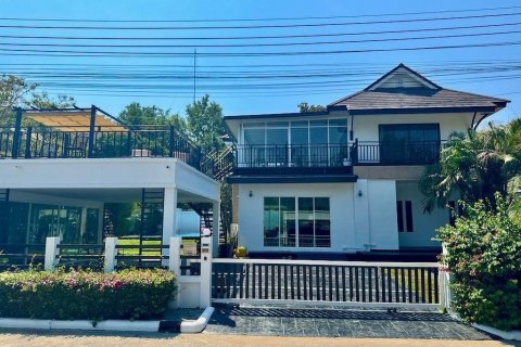 Villa in Hua Hin, Thailand 4 bedrooms № 140079 - photo 30