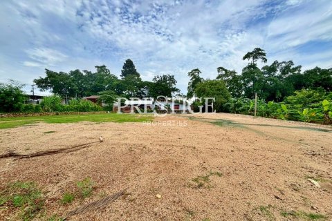 Land in Pattaya, Thailand 85 sq.m. № 198121 - photo 11