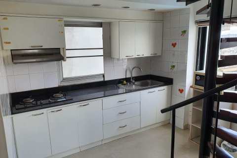 Кондоминиум с 2 спальнями в Ваттхане, Бангкок, Таиланд № 149096 - фото 14