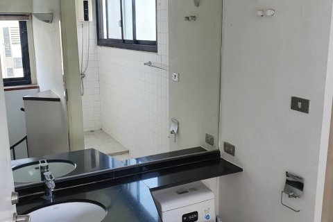 Кондоминиум с 2 спальнями в Ваттхане, Бангкок, Таиланд № 149096 - фото 20