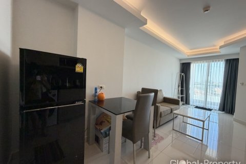 Condo in Pattaya, Thailand, 1 bedroom  № 232982 - photo 23