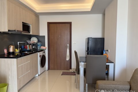 Condo in Pattaya, Thailand, 1 bedroom  № 232982 - photo 19