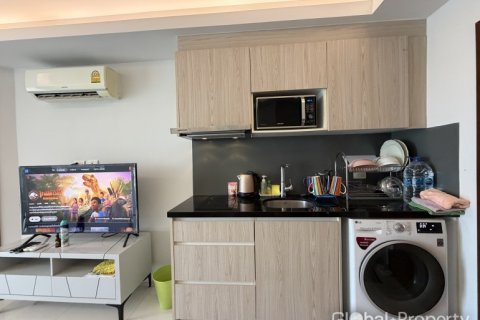 Condo in Pattaya, Thailand, 1 bedroom  № 232982 - photo 21