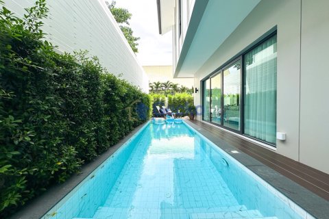 Maison à Pattaya, Thaïlande 4 chambres № 196263