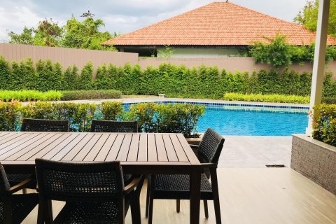 Townhouse in Hua Hin, Thailand 2 bedrooms № 148201 - photo 9